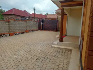 3bdrm Bungalow in Nansana, Division A for sale