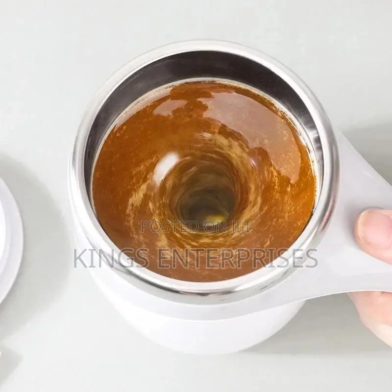 Automatic Stirring Portable Cup