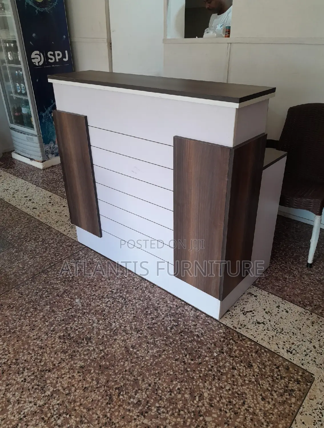 White/Grey Reception Desk