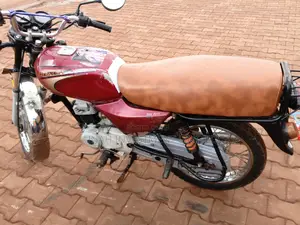 Bajaj Boxer 2022 Red
