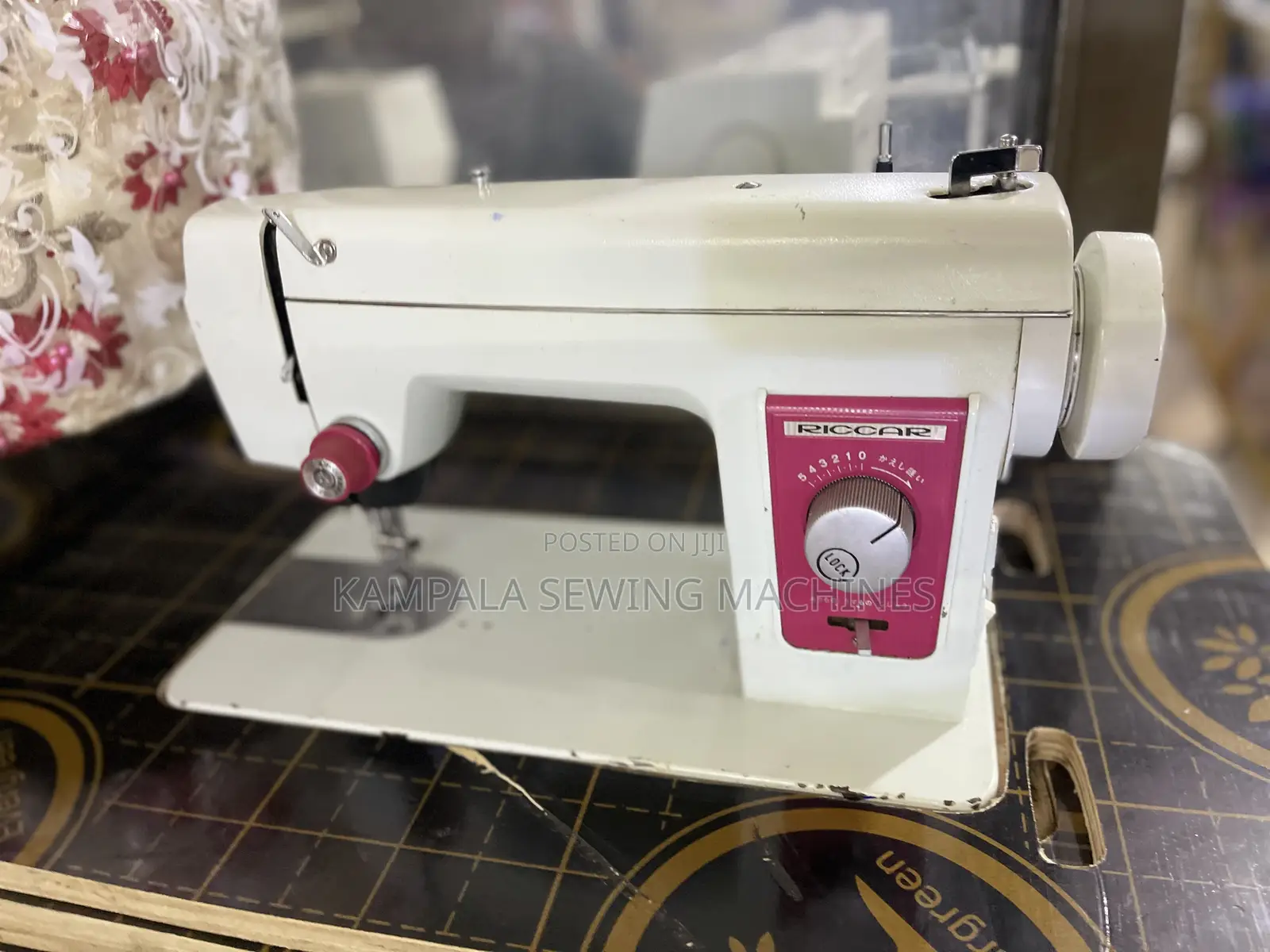 Japan Rica Sewing Machines With the Stand