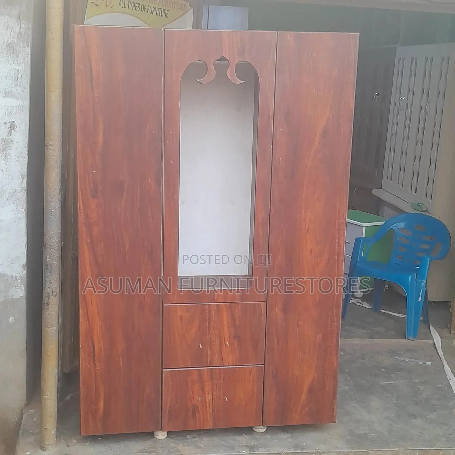 4x6feet Wardrobe Call Us On