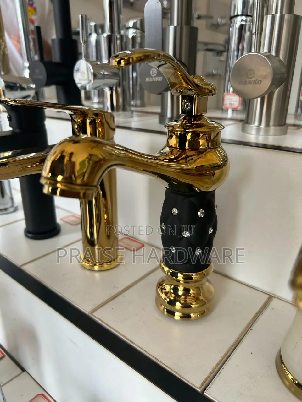 GOLD Basin Mixers