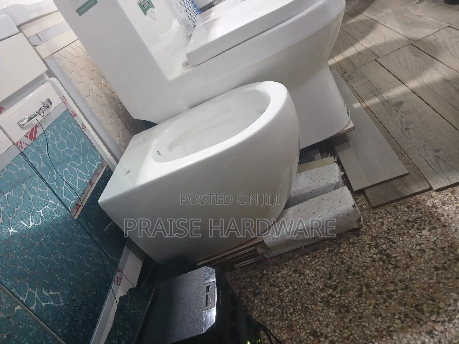 Wall Hug Toilet