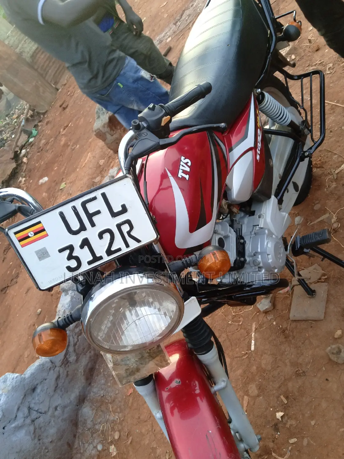 TVS HLX 125 2023 Red
