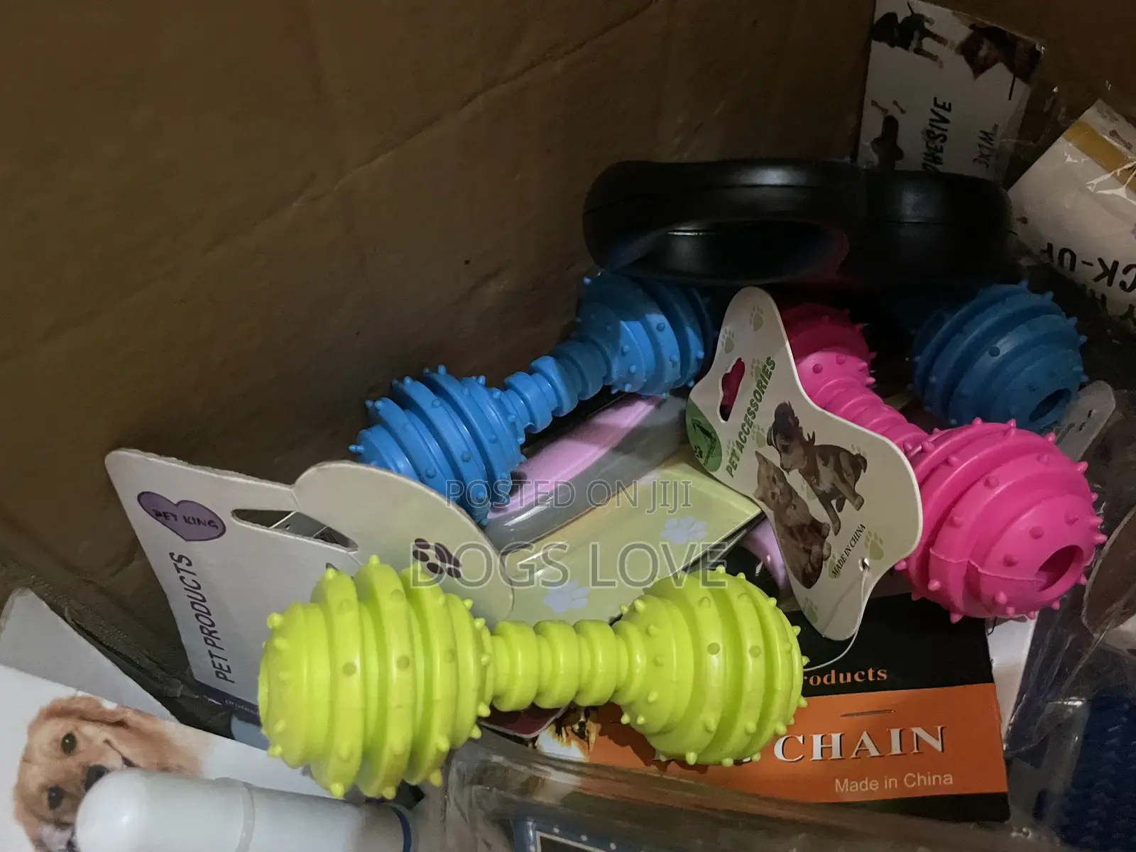 Dog Toys Both Big en Medium Size