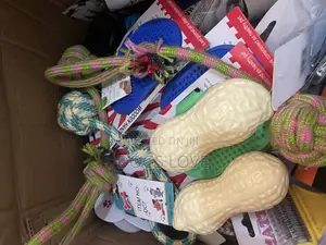 Dog Toys Both Big en Medium Size