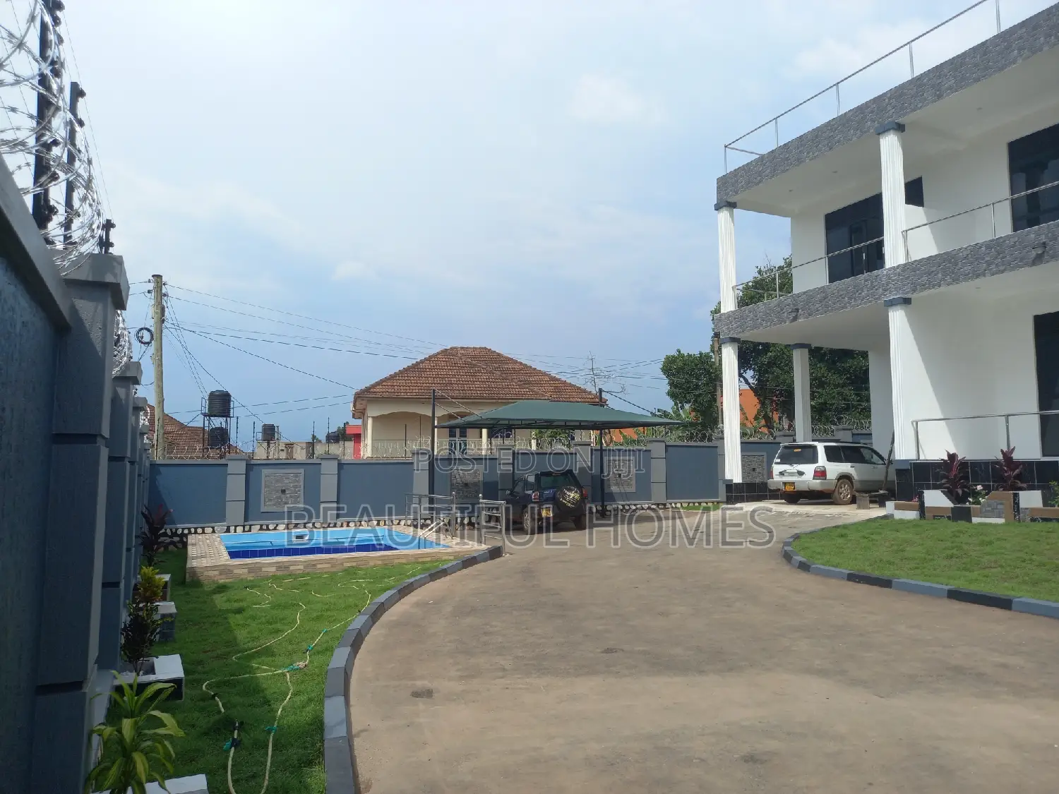 Furnished 6bdrm Mansion in Buwate, Central Division for sale