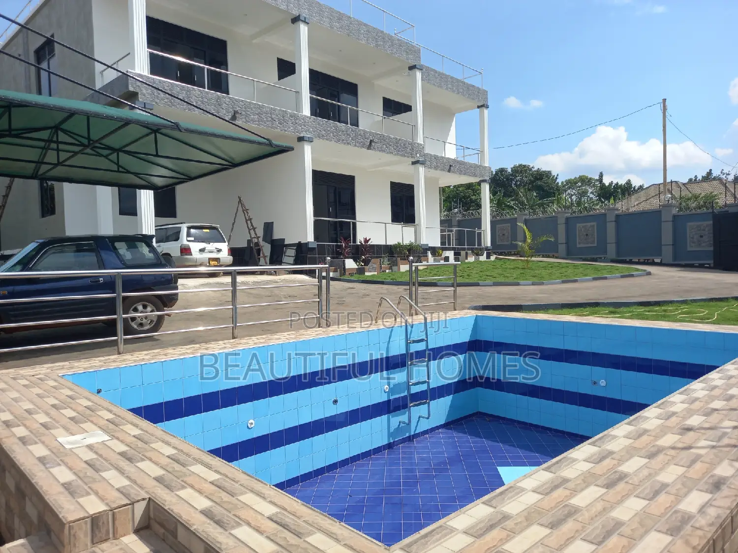Furnished 6bdrm Mansion in Buwate, Central Division for sale