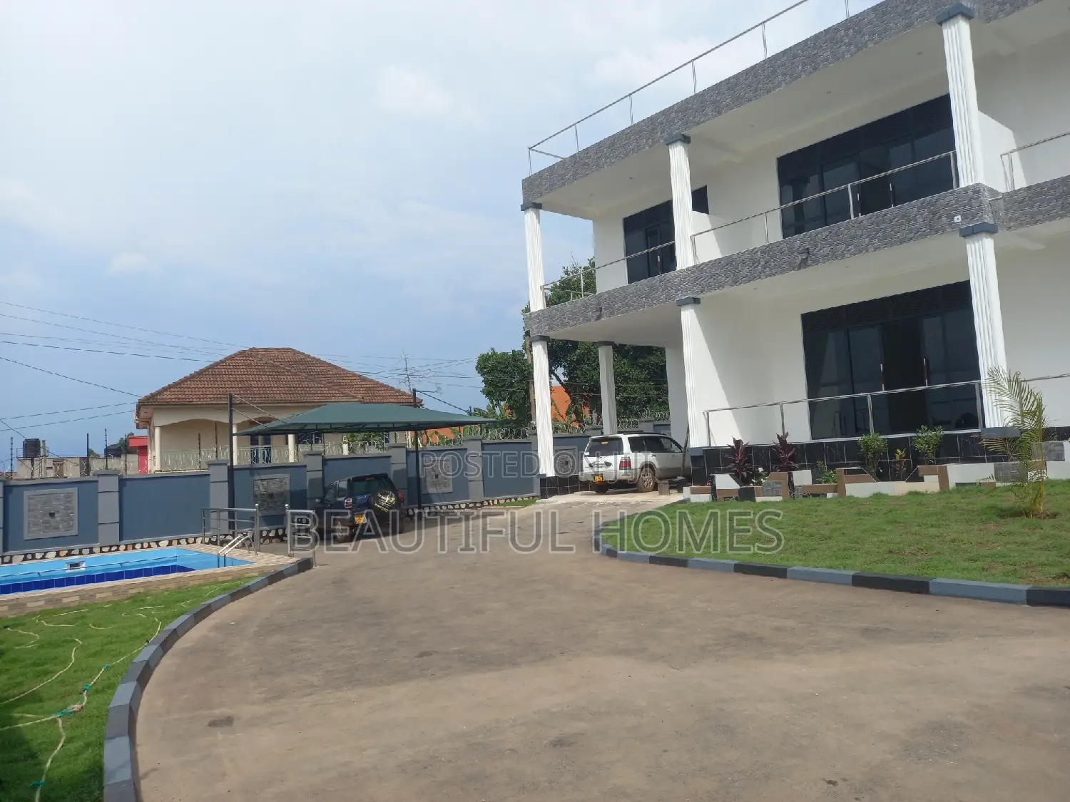 Furnished 6bdrm House in Buwate, Kira for sale