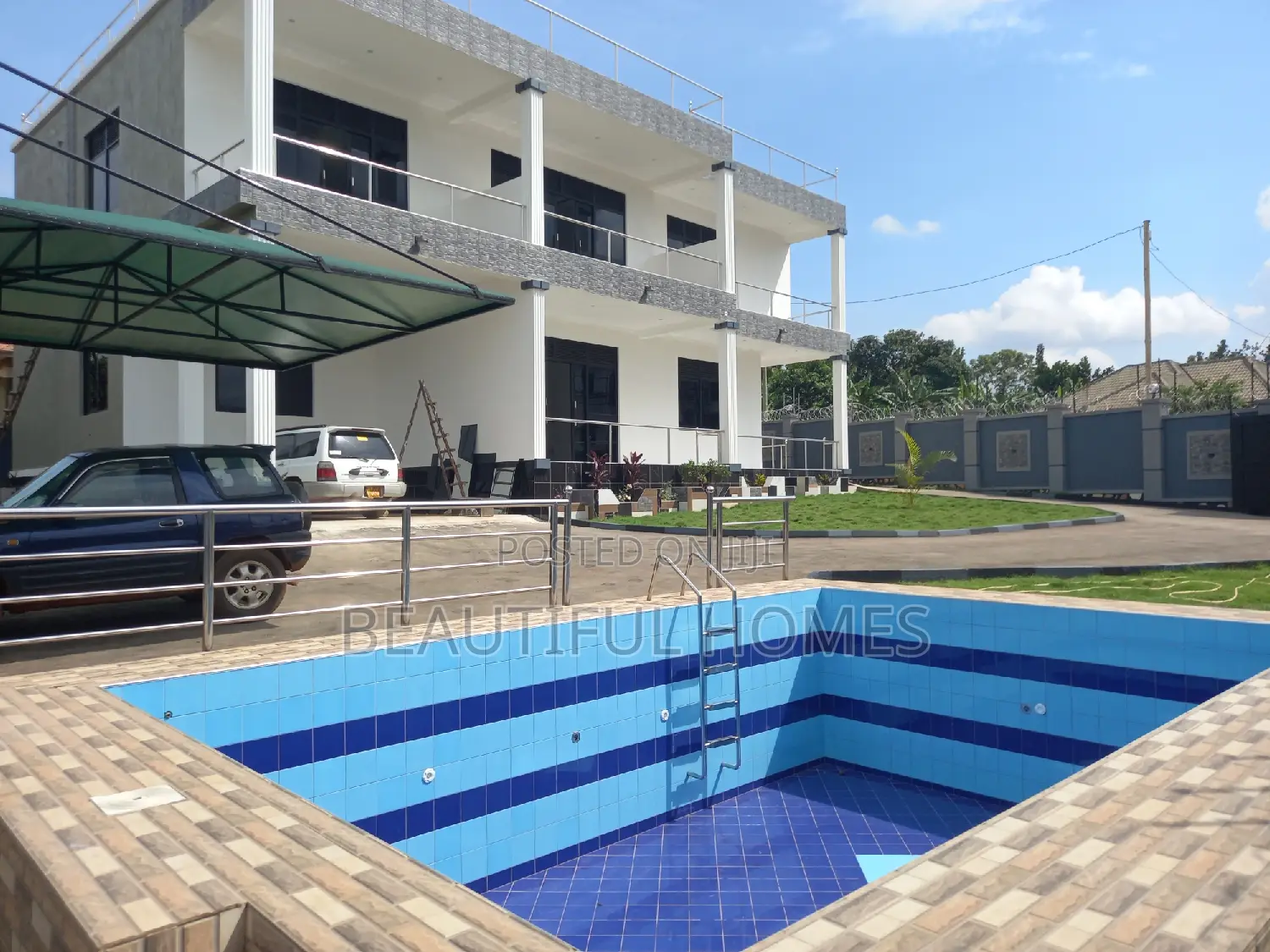 Furnished 6bdrm House in Buwate, Kira for sale