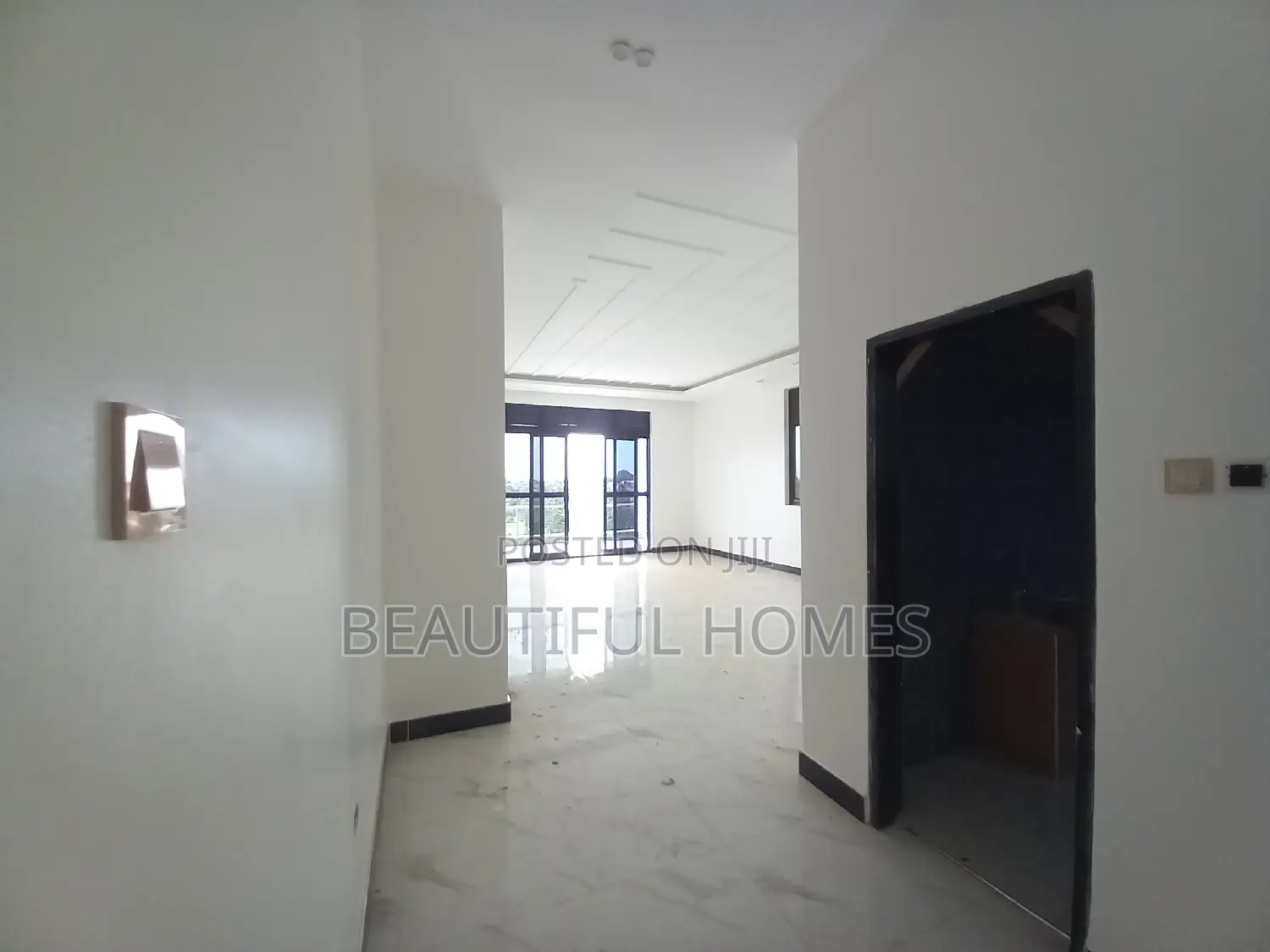 Furnished 6bdrm House in Buwate, Kira for sale