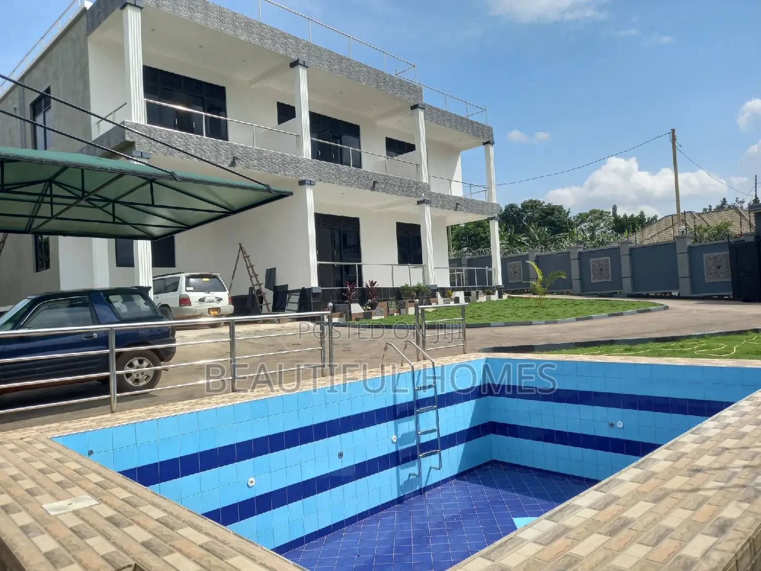 Furnished 6bdrm House in Buwate, Kira for sale
