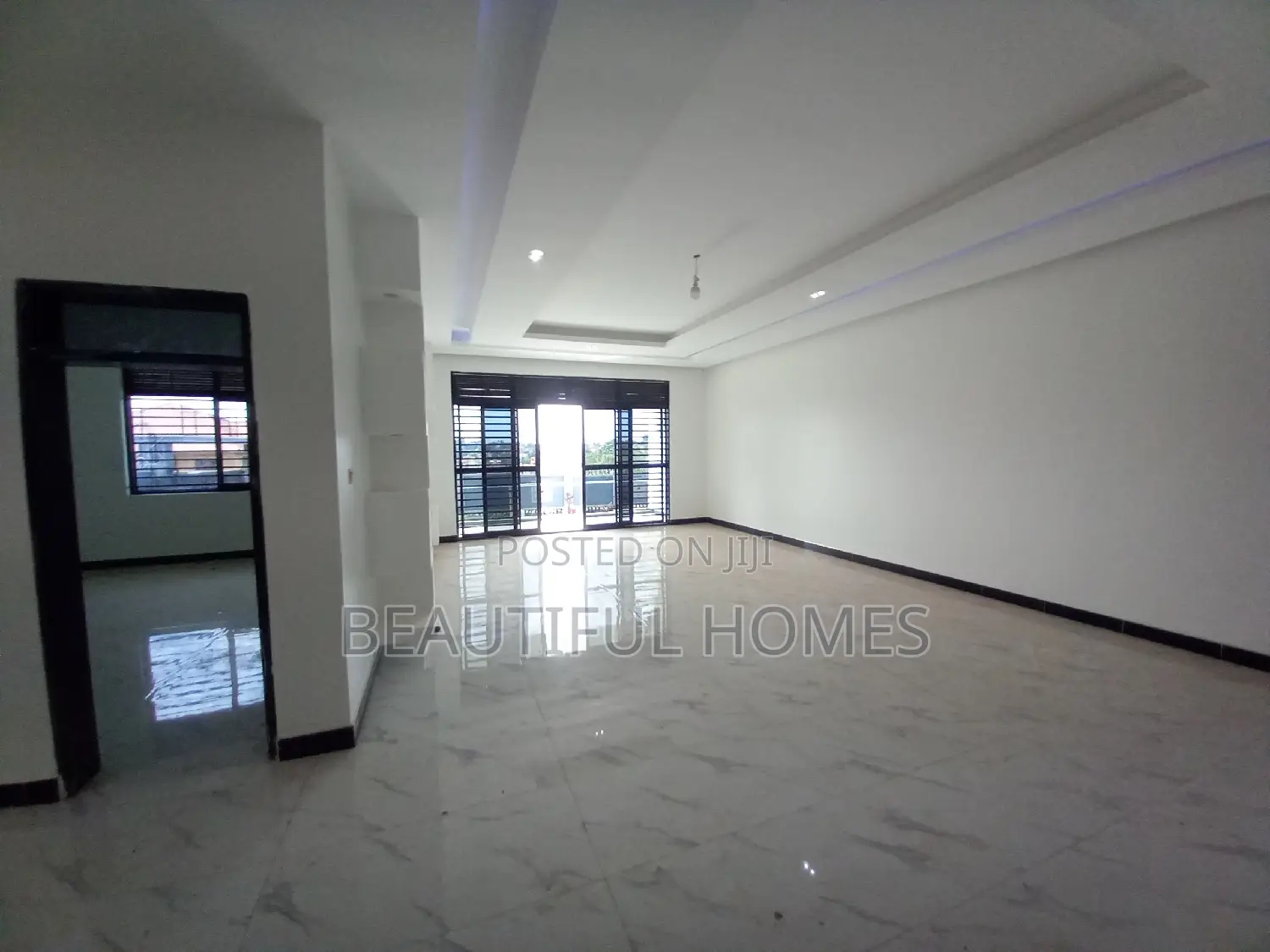 Furnished 6bdrm House in Buwate, Kira for sale