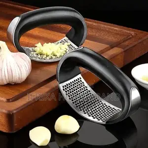 Stainless Steel Garlic Press Crusher Manual Garlic Mincer