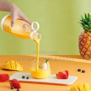 Electric Fresh Fruit Juicer Portable Smoothie Blender Bottle