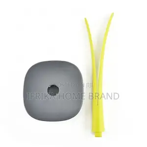 Paper Towel Holder Classic Design Vertical Durable Weight