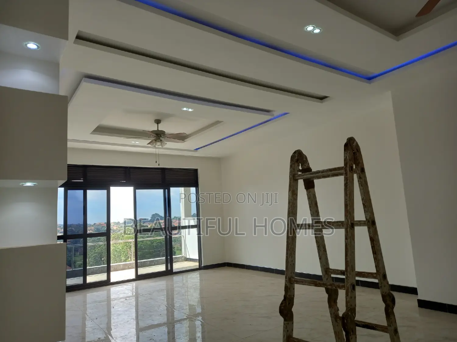 Furnished 6bdrm Duplex in Buwate, Kira for sale
