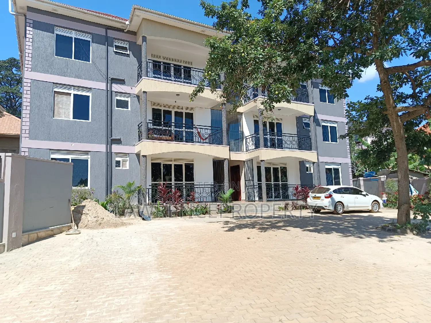 4bdrm Apartment in Seeta, Goma for rent