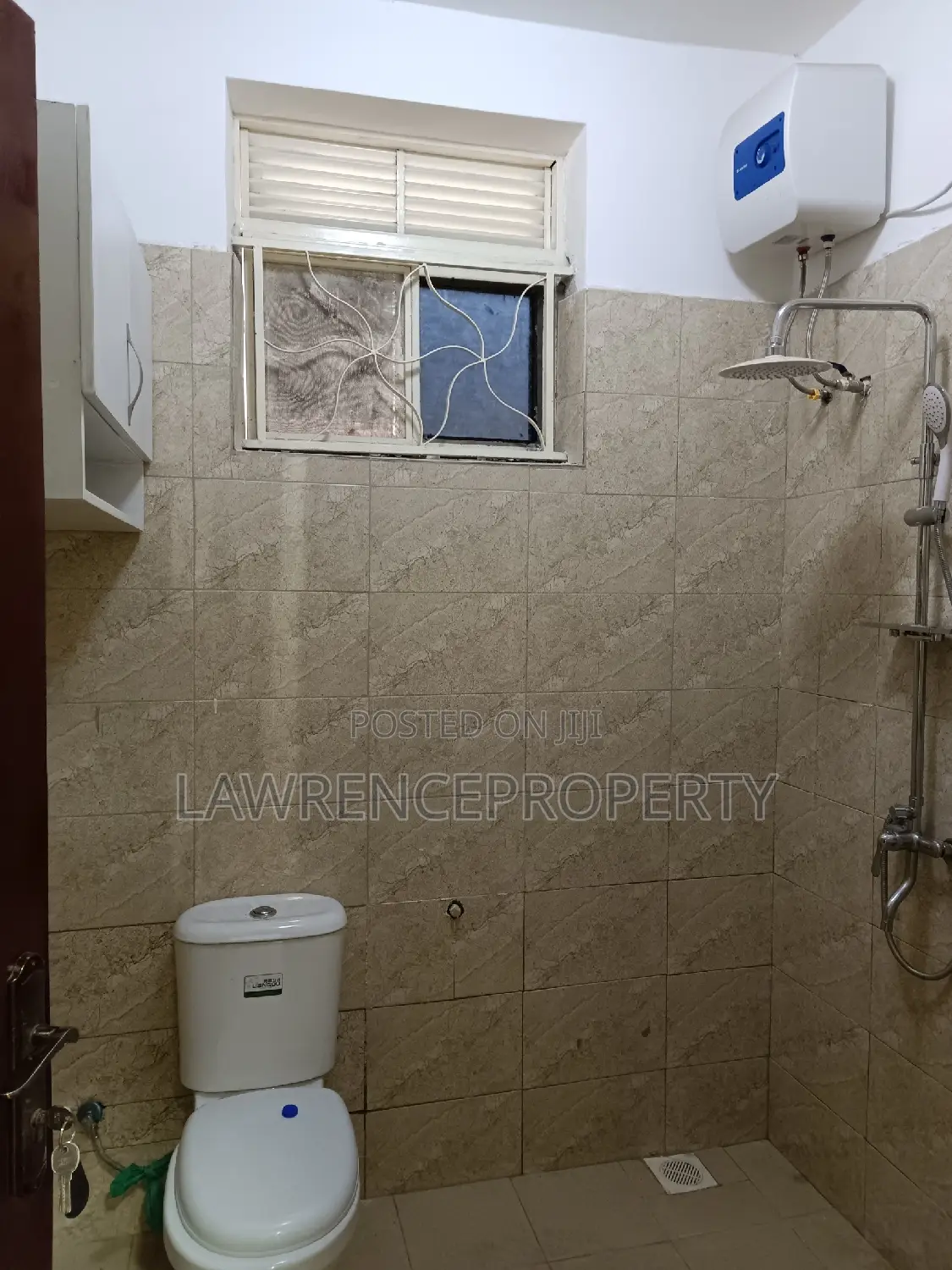 4bdrm Apartment in Seeta, Goma for rent
