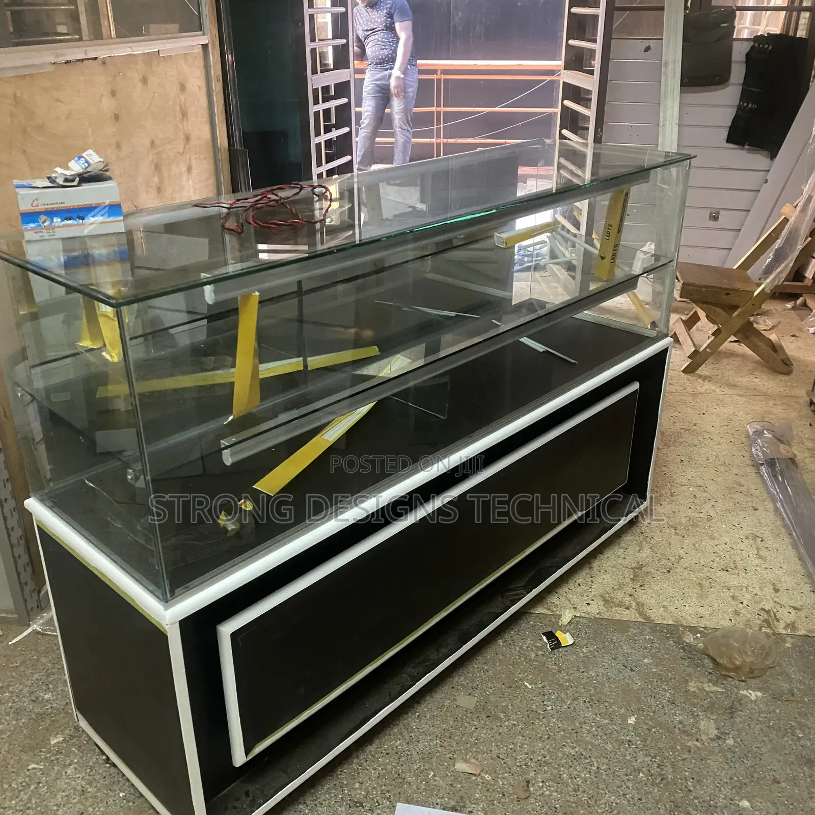 5 Ft Display Glass Counter. Salons/ Boutiques Pharmacy