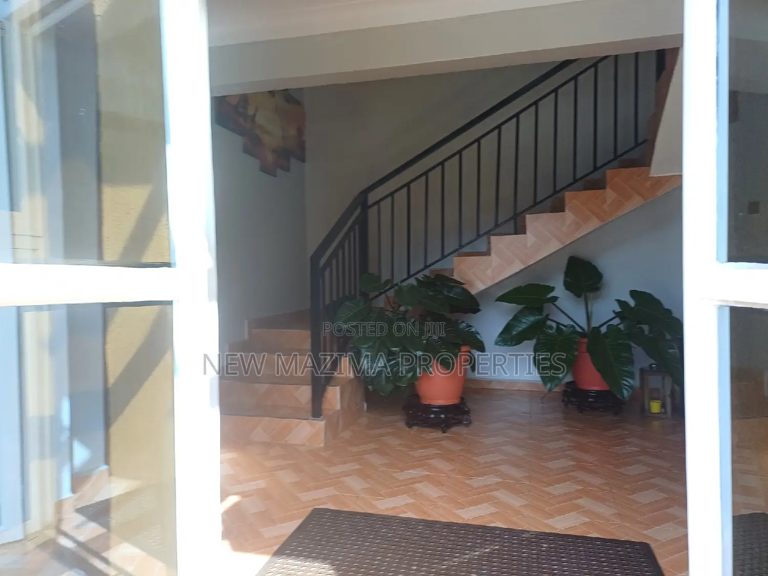 Furnished 4bdrm House in Seguku Heights, Division A for rent