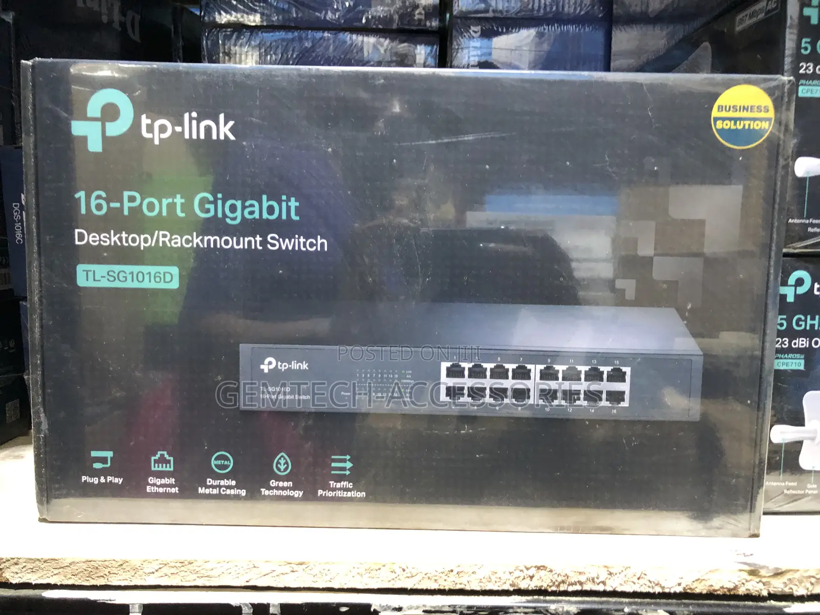 Tplink 16port Gigabit/Racmount Switch TL-SG1016D