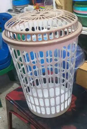 Laundry Basket With Lid