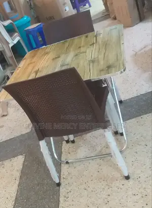 Reading Table and Chairs