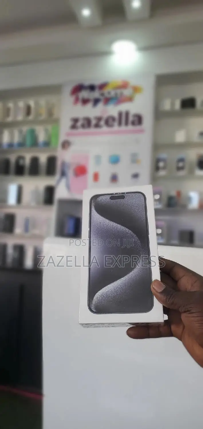 New Apple iPhone 15 Pro Max 1 TB Black