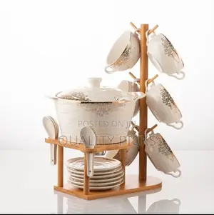 Dinner Set With Wooden Holder