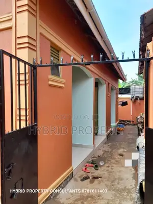 Photo - 3bdrm Apartment in Wakiso Town Along for sale
