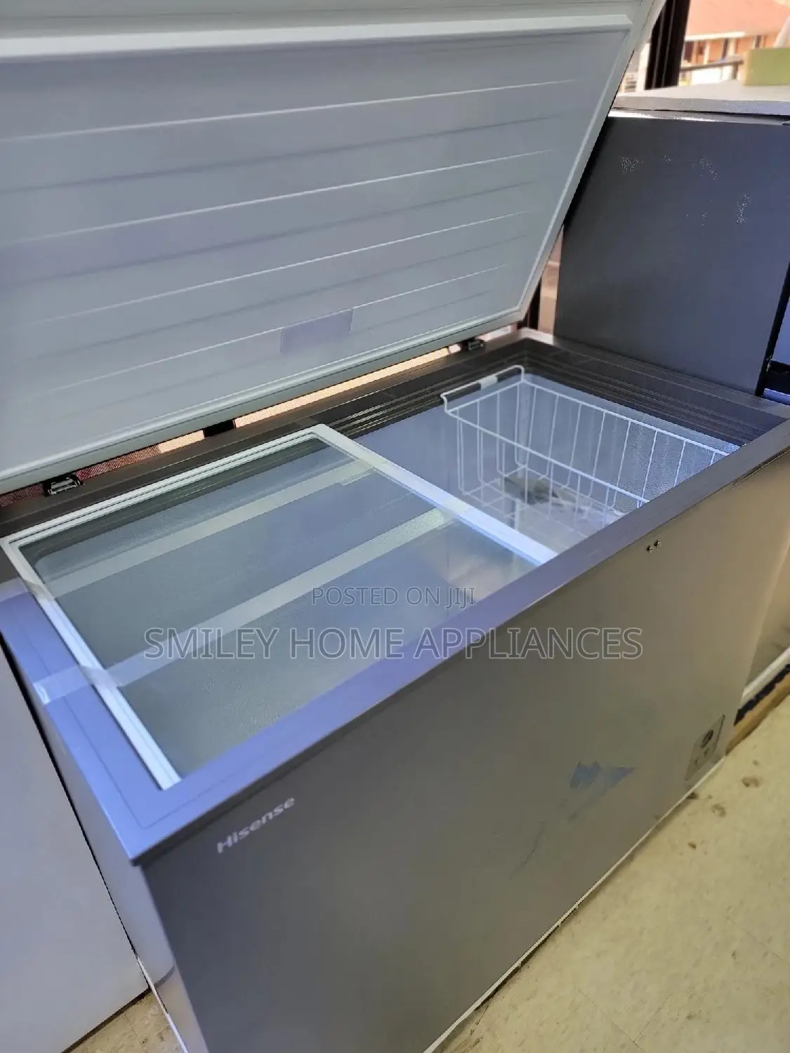400ltrs Hisense Deepfreezer