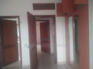 3bdrm Apartment in Makindye for rent