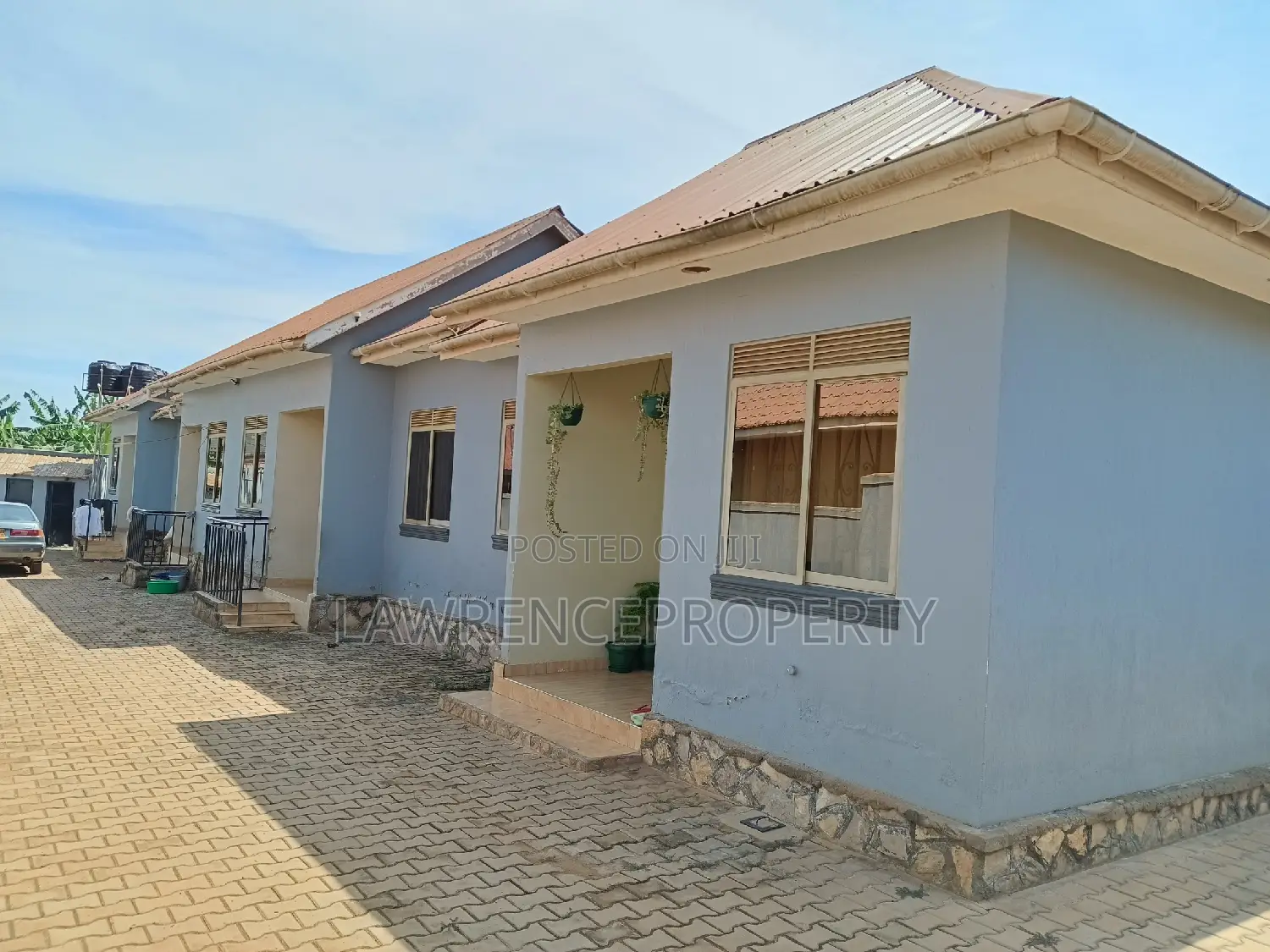 1bdrm Apartment in Seeta, Goma for rent
