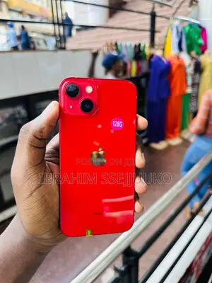 Apple iPhone 13 128 GB Red