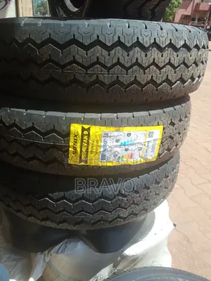 195R15 Sonixx Tyres for Tax, Drone, Noah, Wish