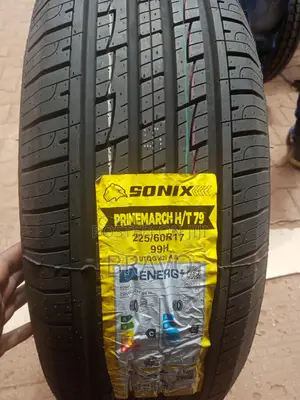 225/60r17 Sonix for Harrier.
