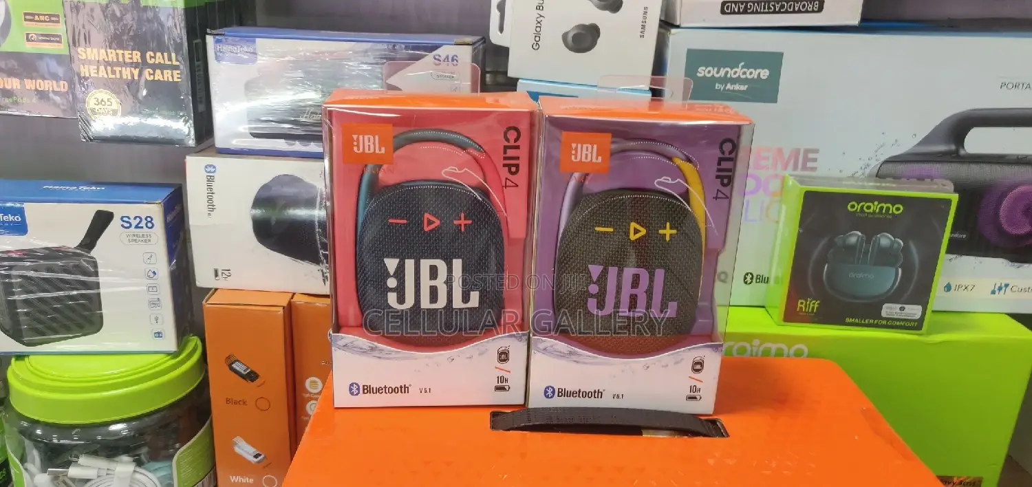 JBL Clip 4