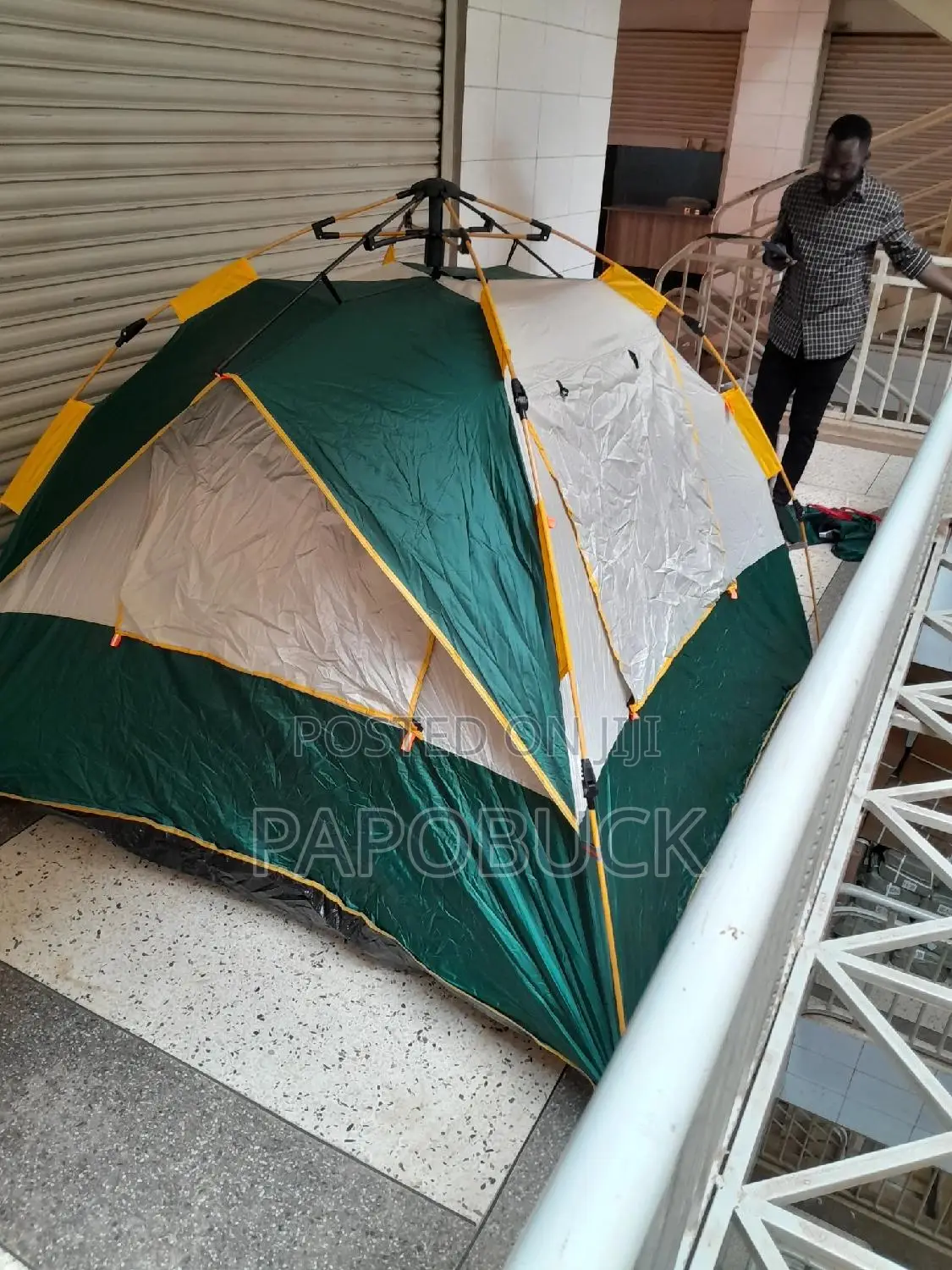 4 People Automatic Camping Tent