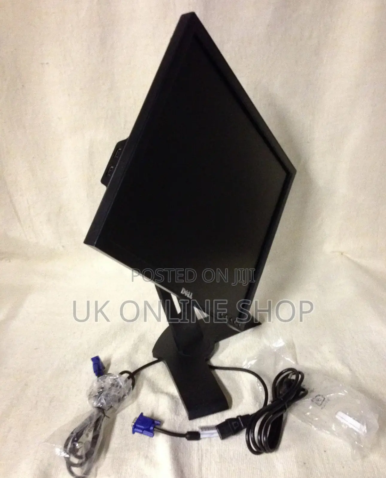 Dell 19" LCD Computer Monitor Ultrasharp P190st VGA