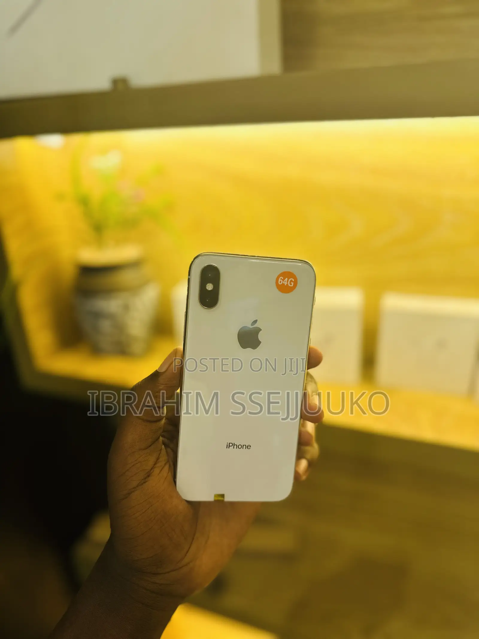 Apple iPhone X 64 GB White