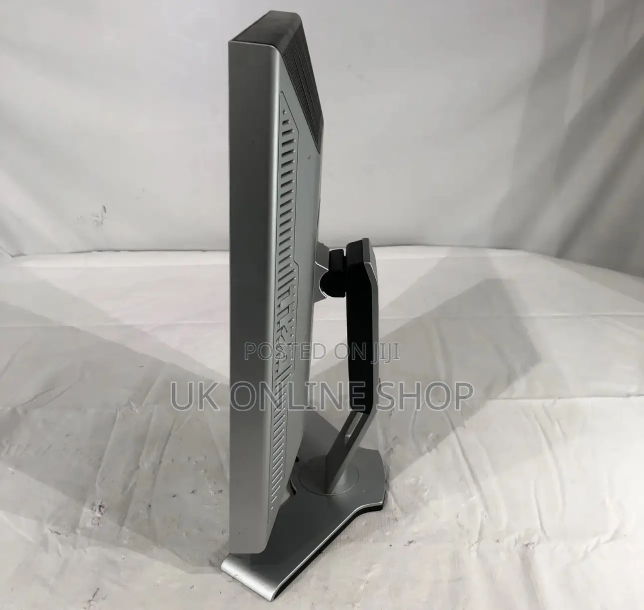 Dell 2007WFPB 20.1" 1680 X 1050 60hz LCD Monitor DVI-D
