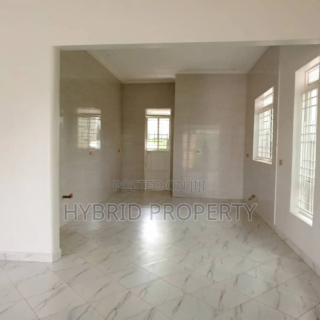 4bdrm House in Kitende~Sekiwunga, Ssisa for sale