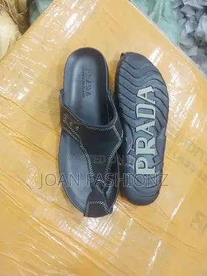 Original Prada Samdals-Black
