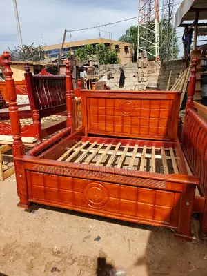 Tile Bed / 5by6 Bed / Wooden Bed / Good / Best Furniture