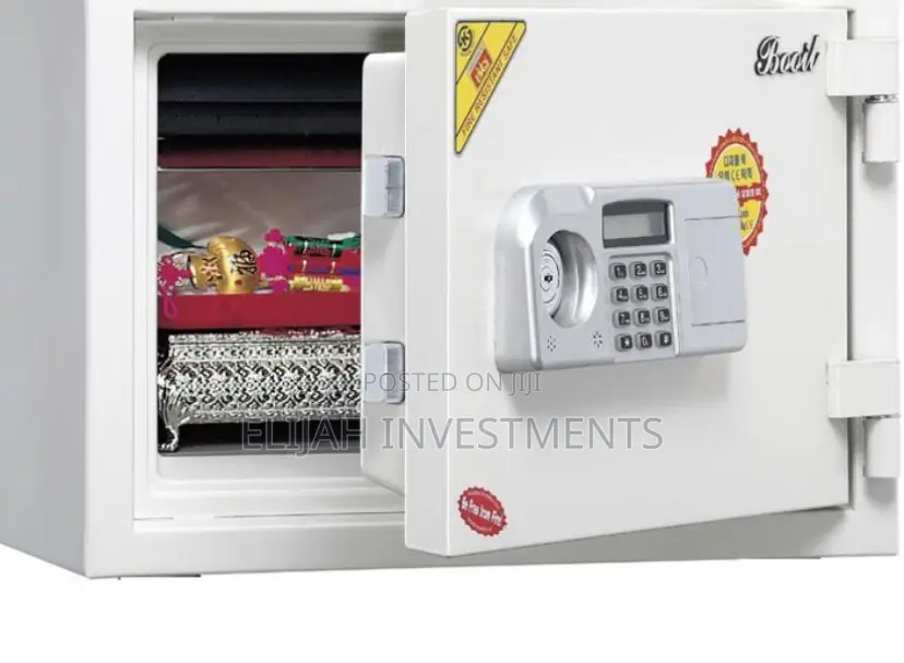 Dial Safe With Key And Combination Lock