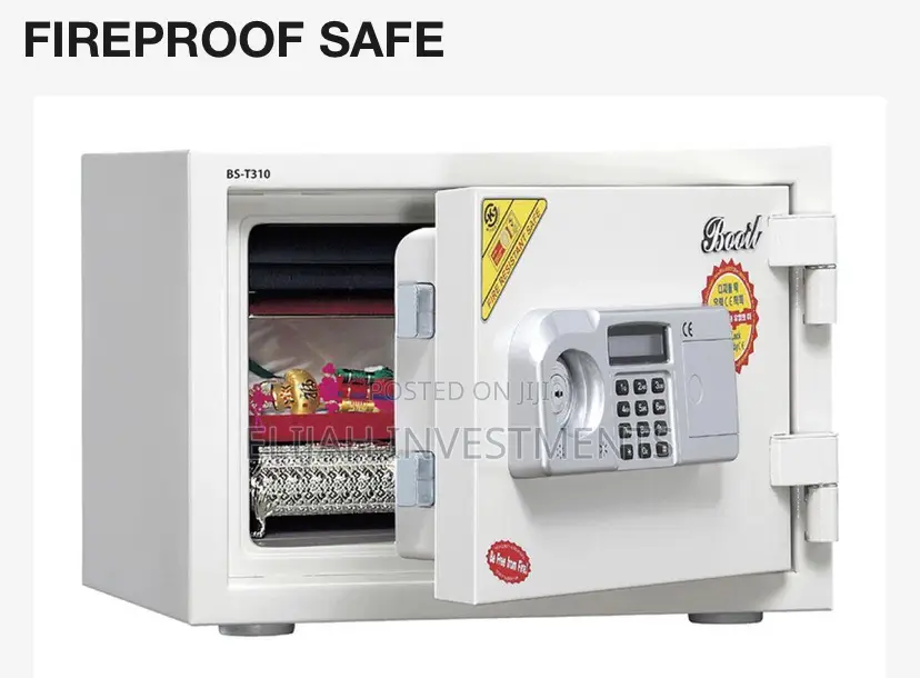 Dial Safe With Key And Combination Lock
