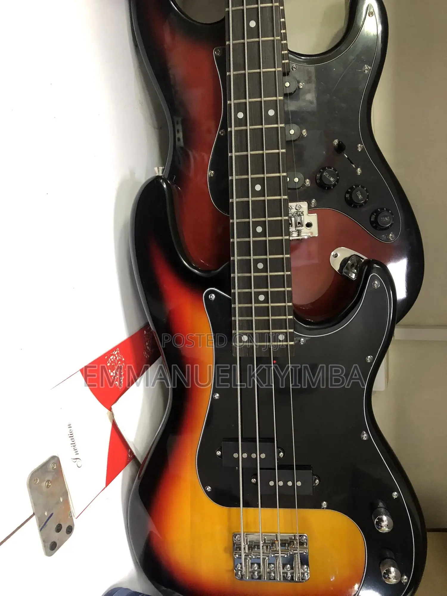 Base Guiter