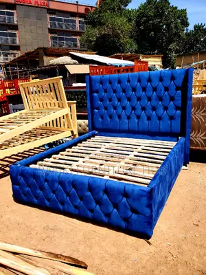 Fabric Bed / 5by6 Bed / Wooden Bed / Good / Best Furniture